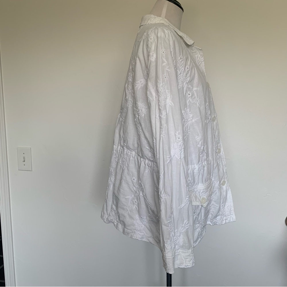 J. Jill white linen and cotton blend embroidered long sleeve jacket - Picture 5 of 16